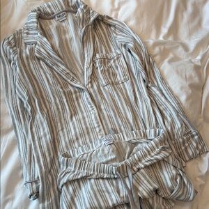 Splendid grey/white striped pajamas set . Long sleeve top and bottom. Size XS